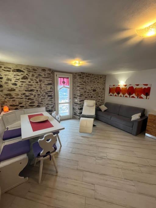 Apartamento Trilocale Con Vista Piste Da Sci Villa d'Allegno Exterior foto